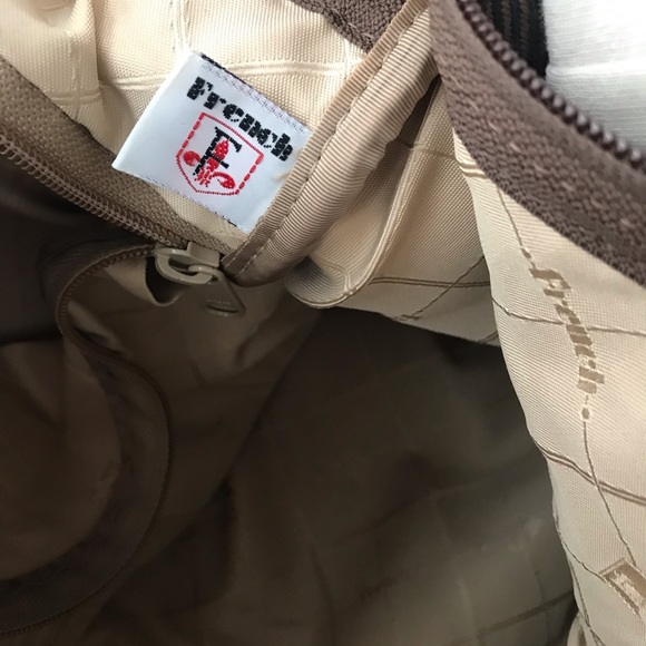 The French Company Duffel Bag in Herringbone Pattern with accessories - Picture 6 of 17